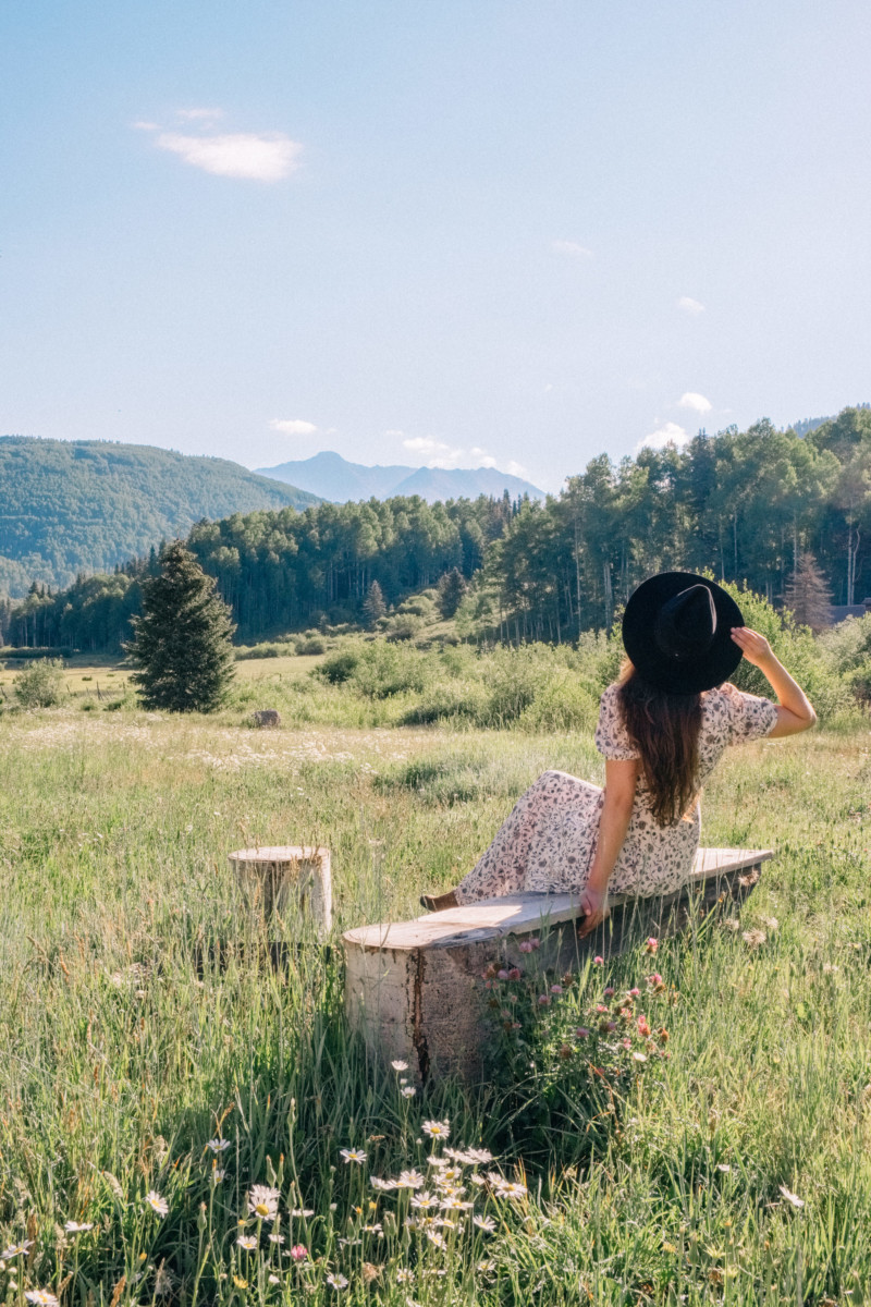 She's So Bright - 10 Ways to Unplug From Your Phone. Colorado, Telluride, Great Outdoors, Mountains, Landscape, Field, Romantic, Travel, Adventure.