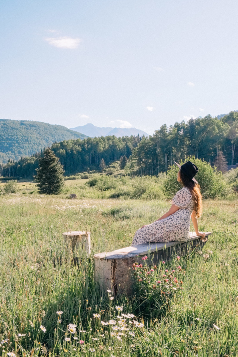 She's So Bright - 10 Ways to Unplug From Your Phone. Colorado, Telluride, Great Outdoors, Mountains, Landscape, Field, Romantic, Travel, Adventure.