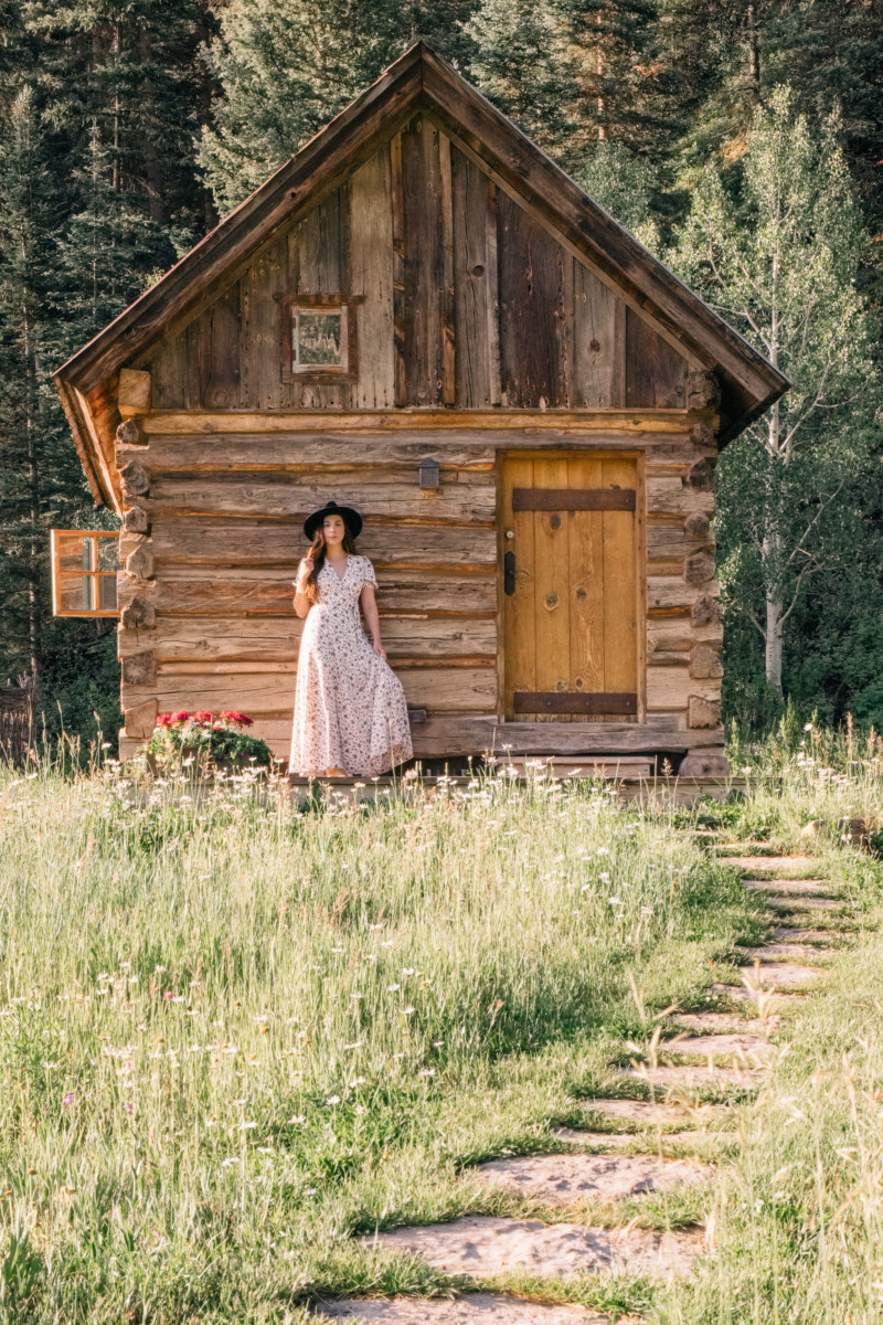 She's So Bright - Eva Goes West To Dunton Hot Springs, Telluride, Colorado, Travel, Old West, Log Cabin, Scenic, Travel Goals, Style, Rustic Style