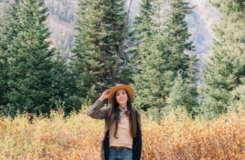 Feeling Tiny in the Grand Tetons! - She's So Bright, Wyoming, Adventure, Travel, Blogging, Outdoors, Hats, Cowgirl, Hiking, Escape, Travel Inspiration, Jackson Hole, Grand Tetons, National Park, Pine Trees, Fall